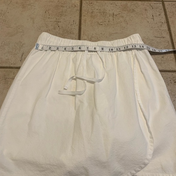 White Karen Scott Skort - Size Small - Made in India - Picture 6 of 7